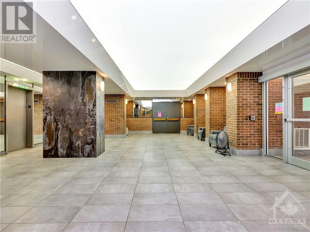 1380 Prince Of Wales Drive Unit#909, Ottawa, Ontario  K2C 3N5 - Photo 4 - 1353068