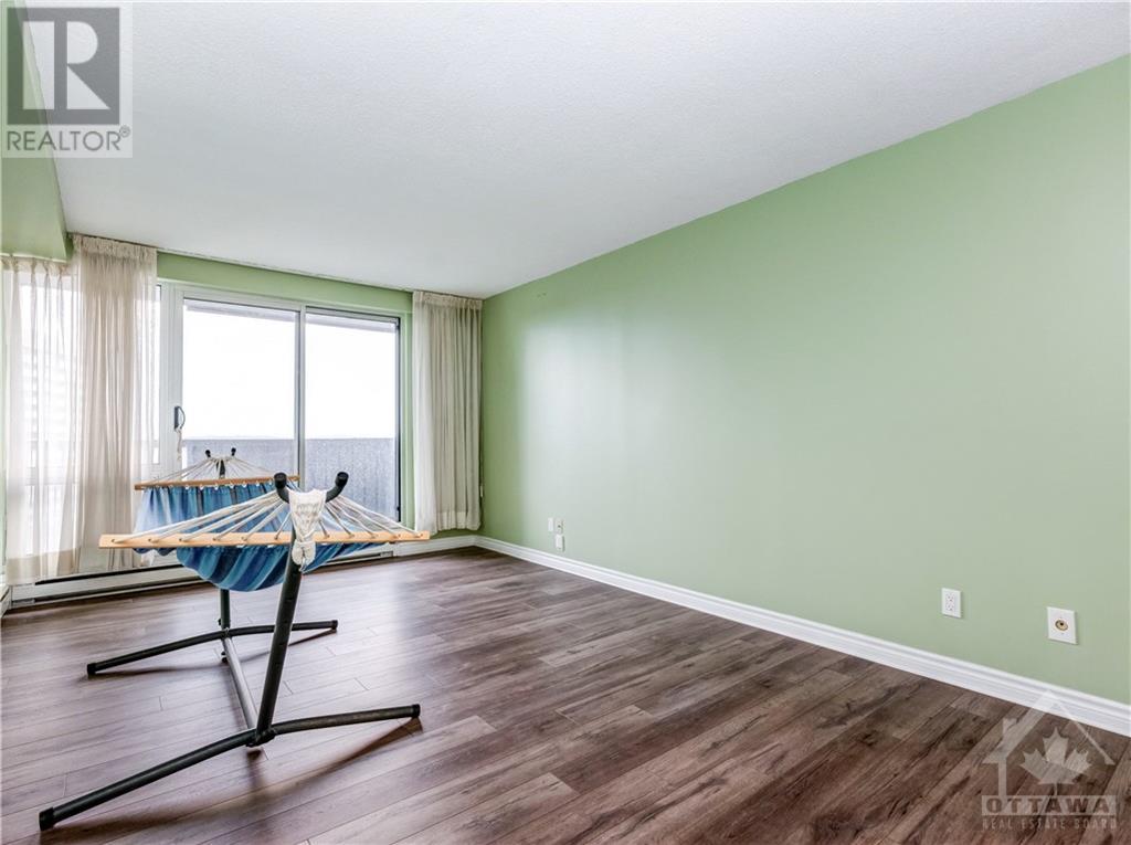 1380 Prince Of Wales Drive Unit#909, Ottawa, Ontario  K2C 3N5 - Photo 8 - 1353068