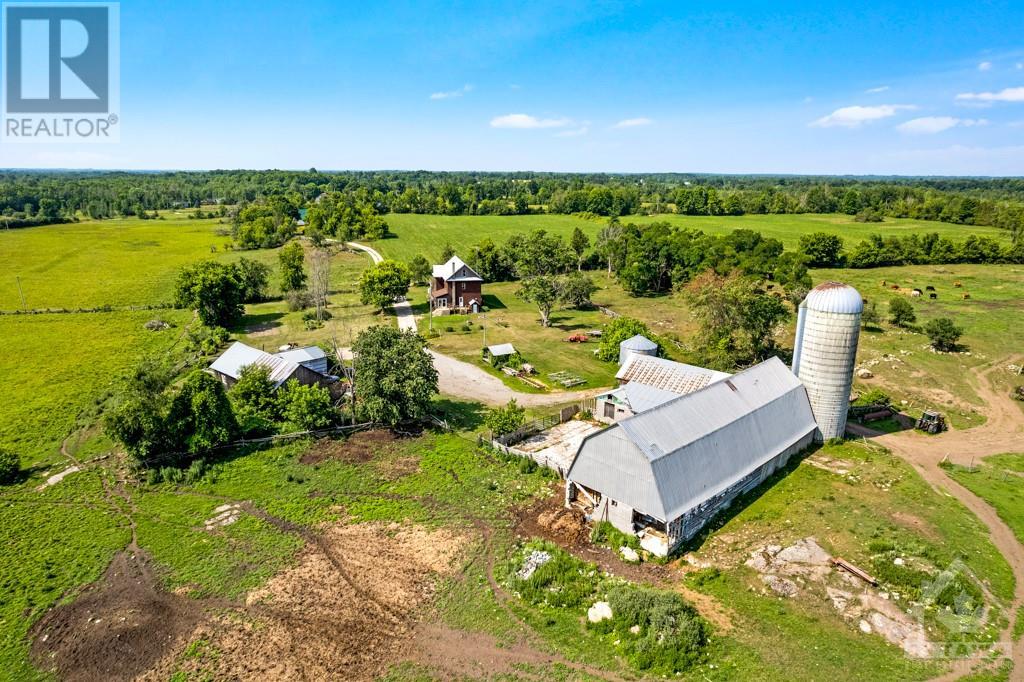 195 Montgomery Road, Lanark, Ontario  K0G 1K0 - Photo 4 - 1353680