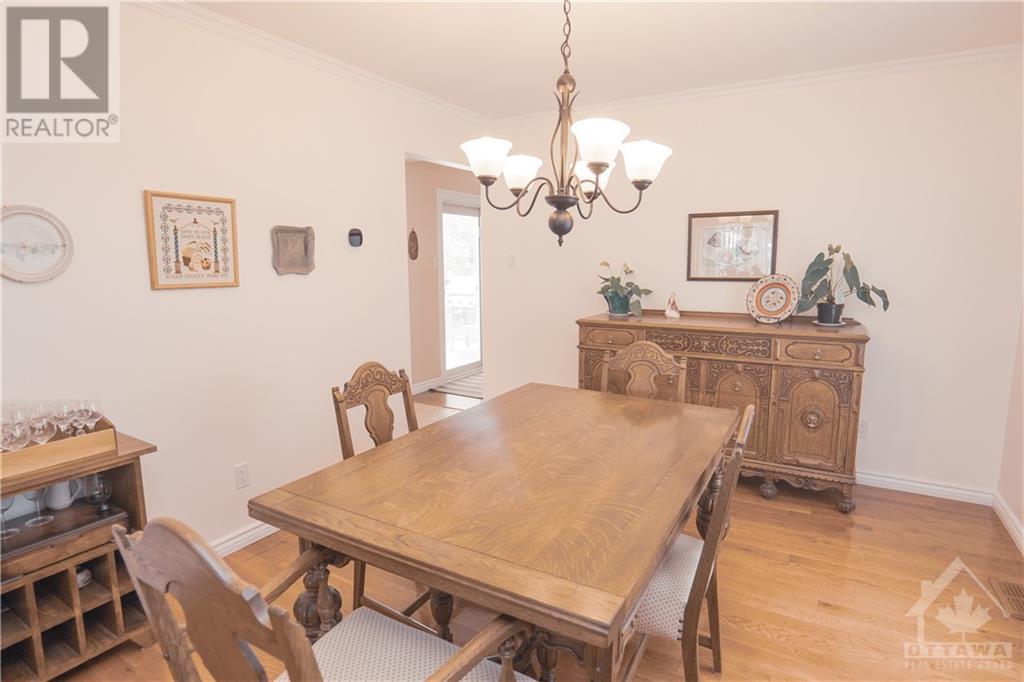 73 Mclennan Way, Ottawa, Ontario  K2L 2T3 - Photo 6 - 1353773