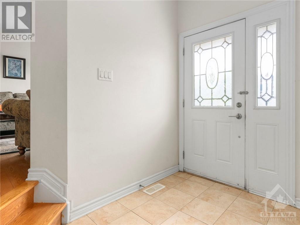 516 Paul Metivier Drive, Ottawa, Ontario  K2J 0H4 - Photo 2 - 1353869