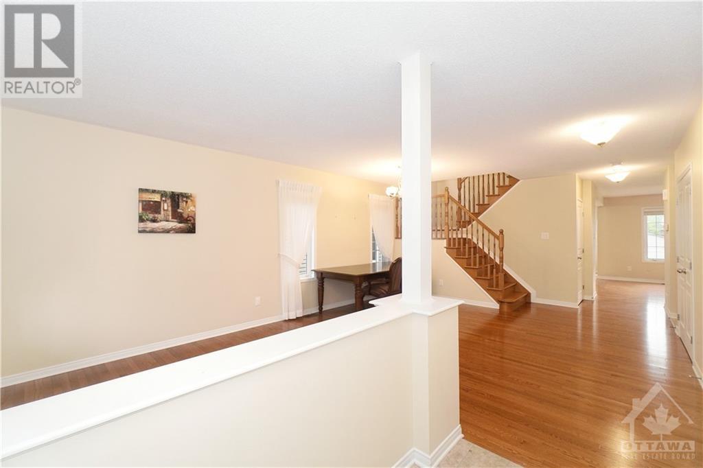 410 Deer View Avenue, Ottawa, Ontario  K1T 0B8 - Photo 2 - 1353835