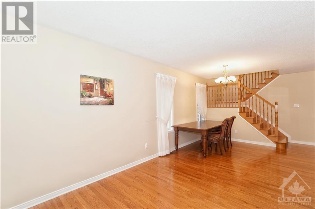 410 Deer View Avenue, Ottawa, Ontario  K1T 0B8 - Photo 3 - 1353835