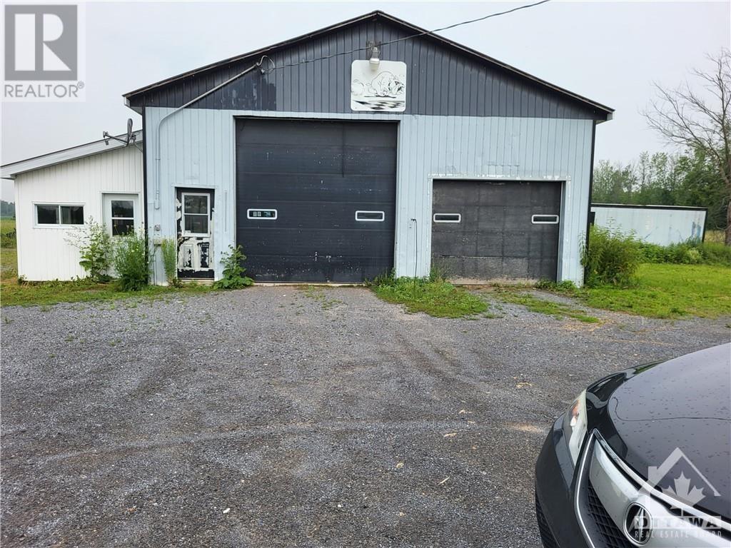 18561 County 43 Road, Apple Hill, Ontario  K0C 1B0 - Photo 6 - 1352643