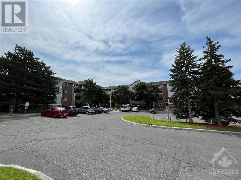 260 BRITTANY DRIVE UNIT#312, ottawa, Ontario