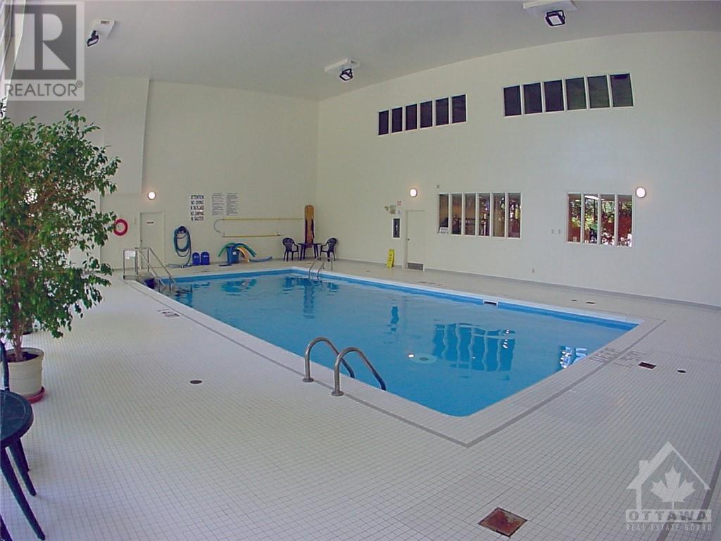 260 Brittany Drive Unit#312, Ottawa, Ontario  K1K 4M2 - Photo 11 - 1353052