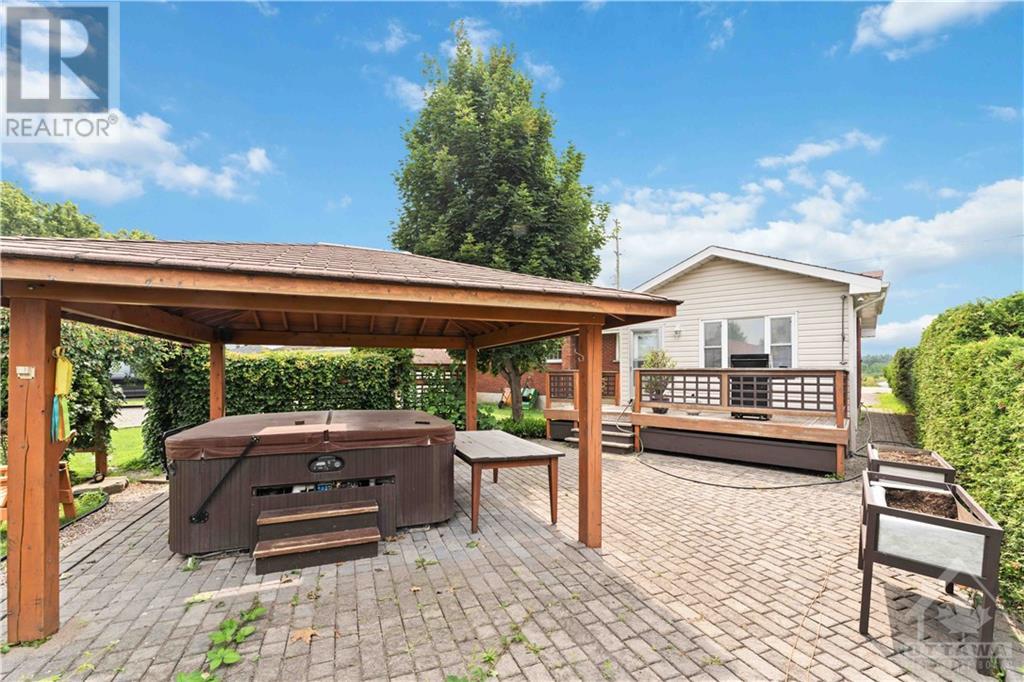 2133 Mer Bleue Road, Ottawa, Ontario  K4A 3T9 - Photo 22 - 1353938