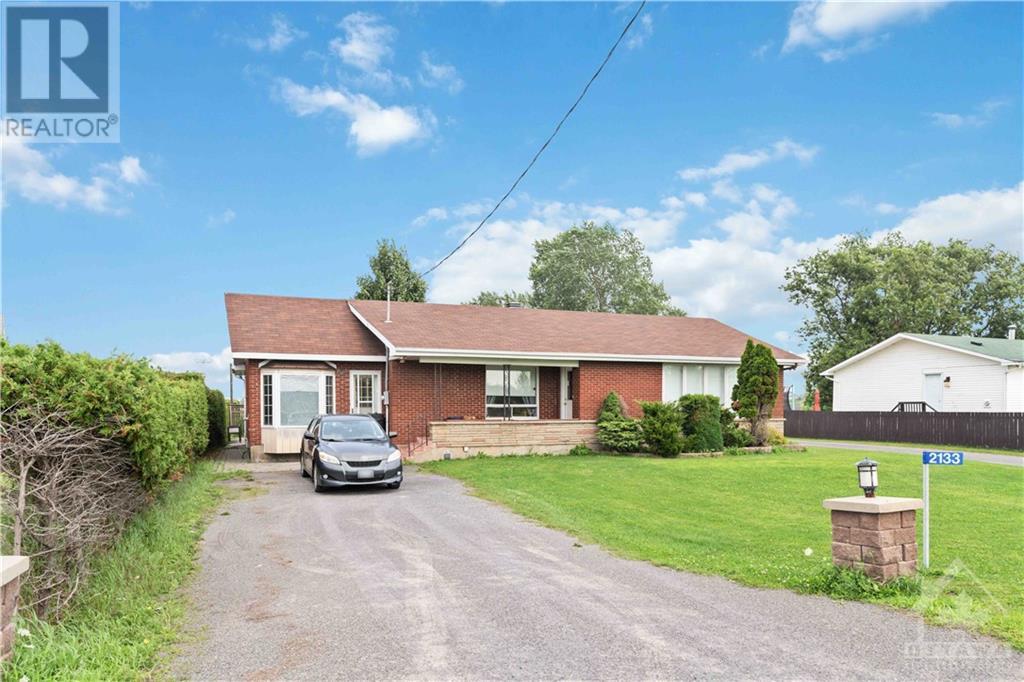 2133 MER BLEUE ROAD, ottawa, Ontario
