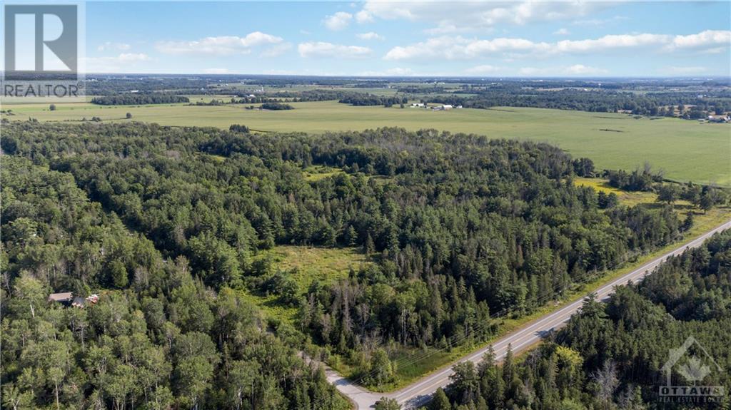 00 HOMESTEADERS ROAD UNIT#A, fitzroy harbour, Ontario