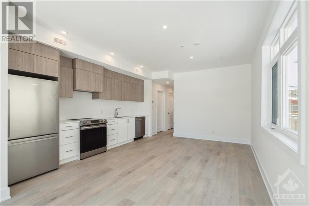 683 Melbourne Avenue, Ottawa, Ontario  K2A 1X4 - Photo 7 - 1354436