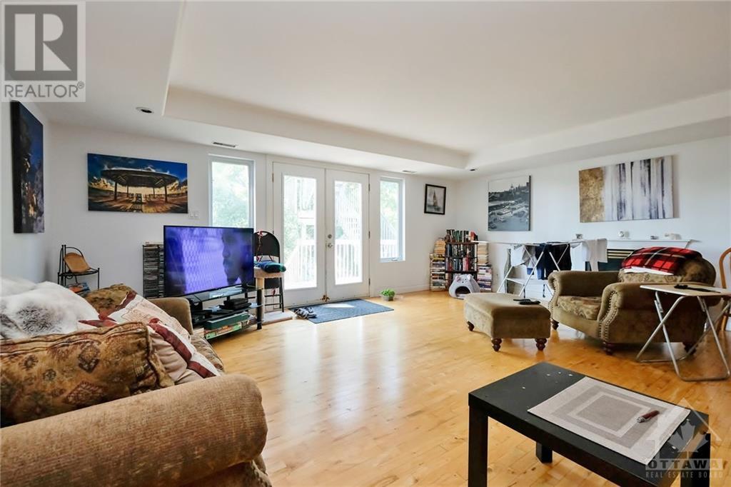 306 Presland Road, Ottawa, Ontario  K1K 2B8 - Photo 2 - 1354514