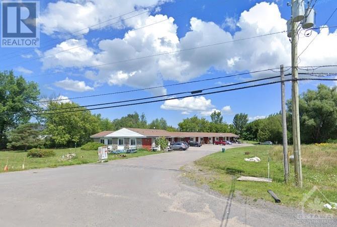 6637 BANK STREET, ottawa, Ontario