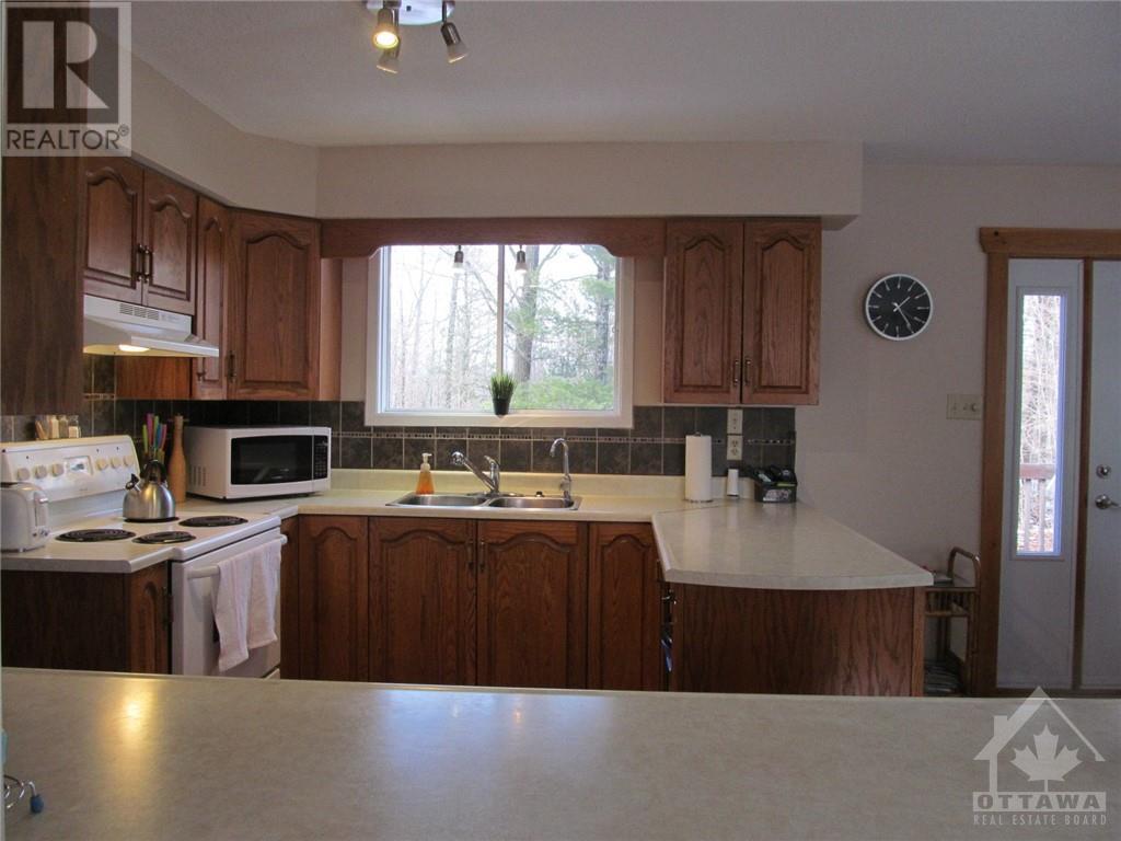 5010 Calabogie Road, Calabogie, Ontario  K0J 1H0 - Photo 10 - 1354470