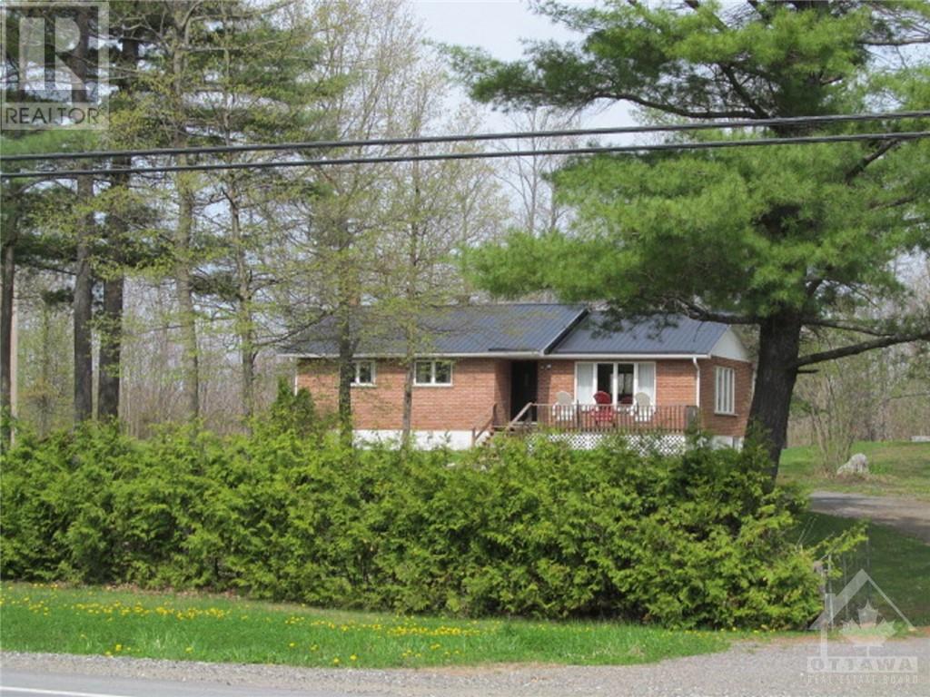 5010 Calabogie Road, Calabogie, Ontario  K0J 1H0 - Photo 3 - 1354470