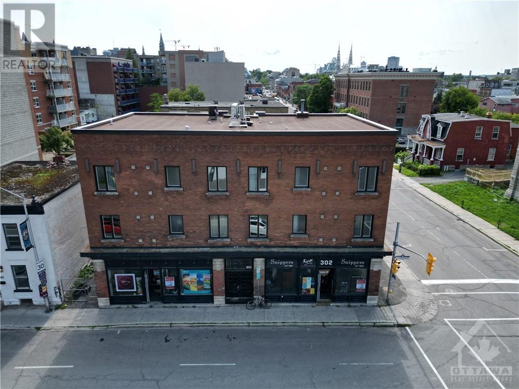 302 CUMBERLAND STREET, ottawa, Ontario