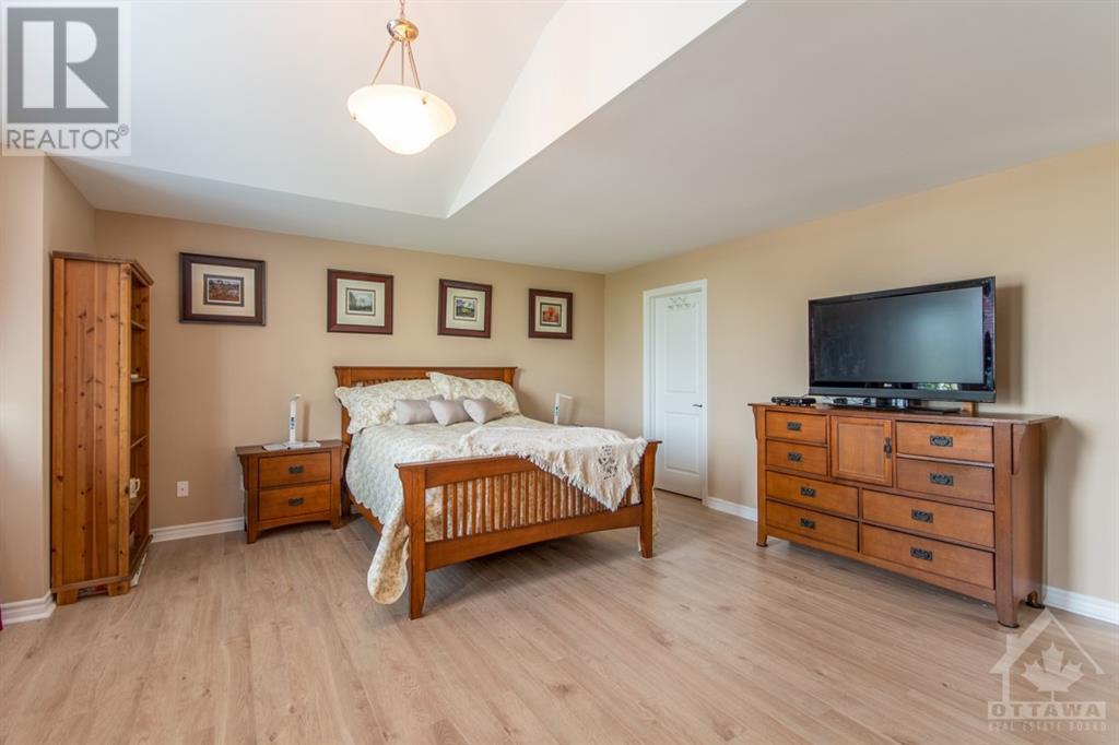 189 Des Pins Street, Russell, Ontario  K4R 0B9 - Photo 10 - 1354714