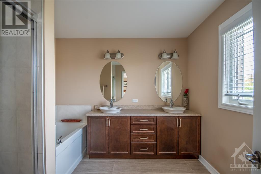 189 Des Pins Street, Russell, Ontario  K4R 0B9 - Photo 11 - 1354714