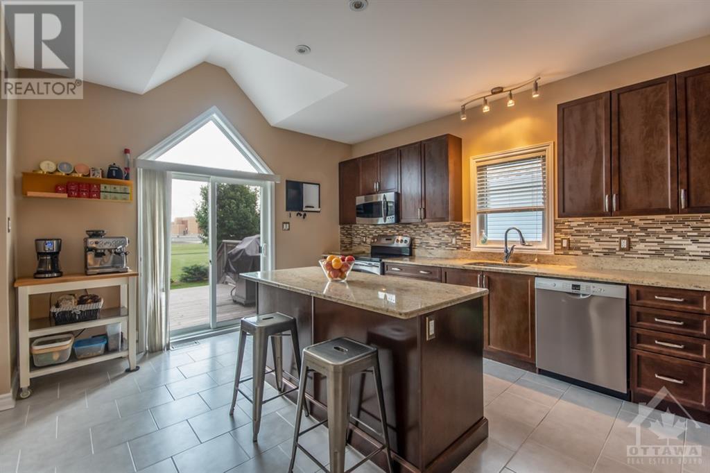 189 Des Pins Street, Russell, Ontario  K4R 0B9 - Photo 5 - 1354714
