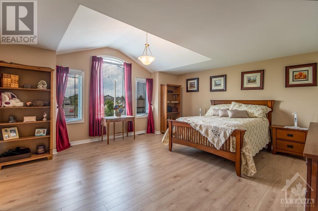 189 Des Pins Street, Russell, Ontario  K4R 0B9 - Photo 9 - 1354714