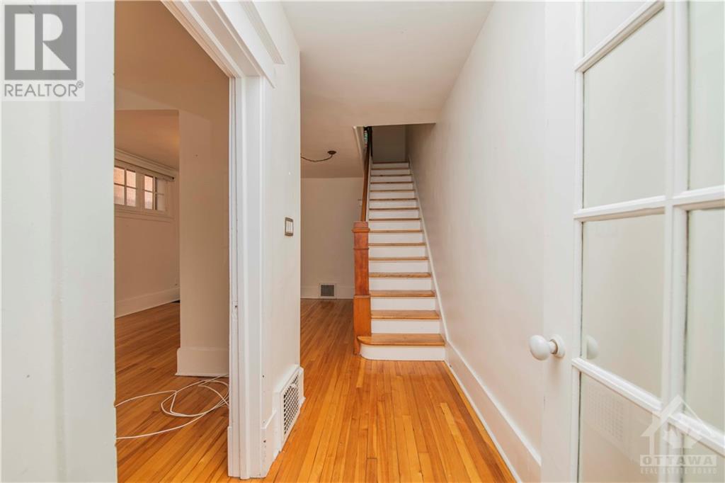 330 Mackay Street, Ottawa, Ontario  K1M 2C1 - Photo 5 - 1354760