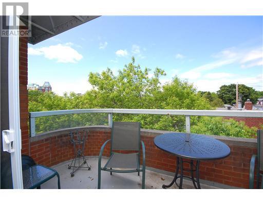 310 Crichton Street Unit#403, Ottawa, Ontario  K1M 1W5 - Photo 12 - 1354878