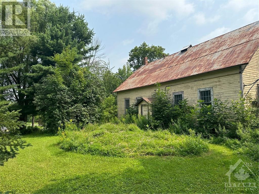 3109 County Road 15 Road, Fournier, Ontario  K0B 1G0 - Photo 3 - 1354896