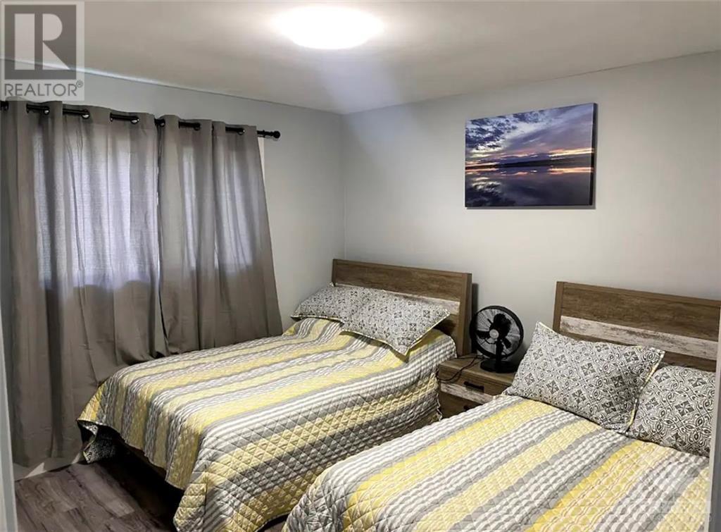809-811 Hilmor Terrace S Unit#1,2,3,4,5, Elizabethtown, Ontario  K6V 7G3 - Photo 7 - 1354413