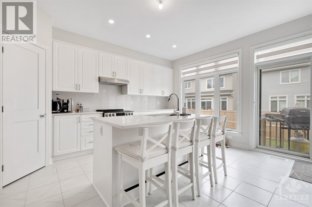 703 Moonflower Crescent, Ottawa, Ontario  K1T 0X8 - Photo 11 - 1354474