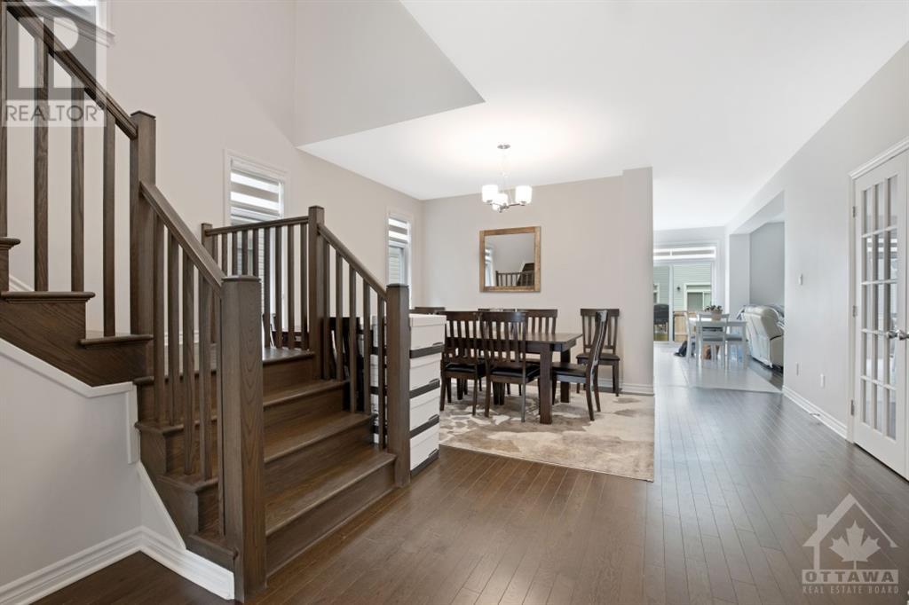 703 Moonflower Crescent, Ottawa, Ontario  K1T 0X8 - Photo 4 - 1354474