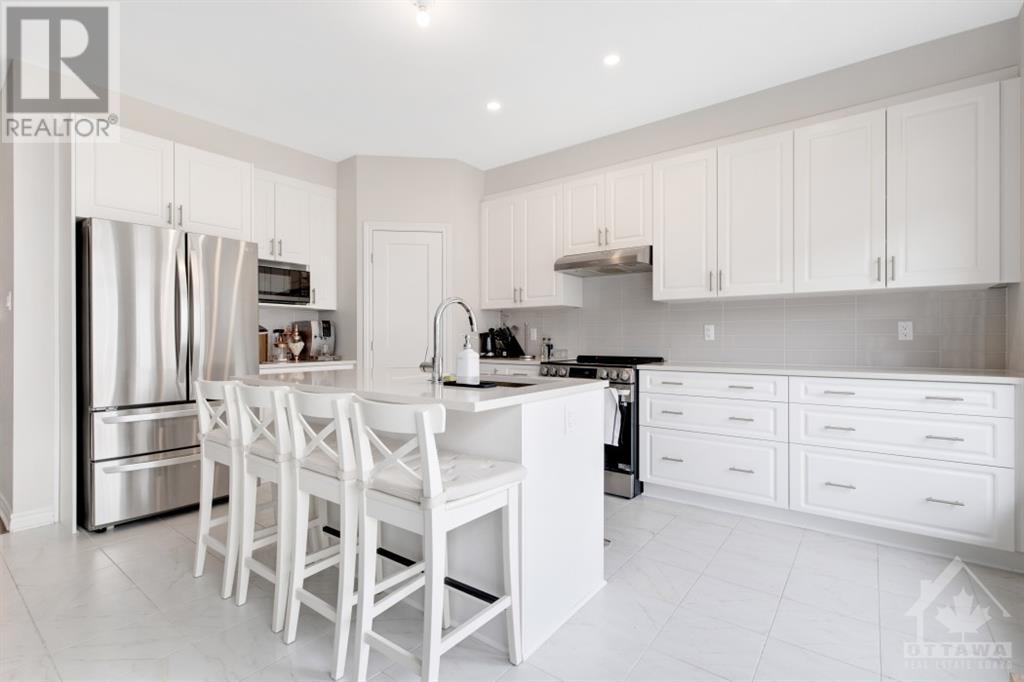 703 Moonflower Crescent, Ottawa, Ontario  K1T 0X8 - Photo 9 - 1354474