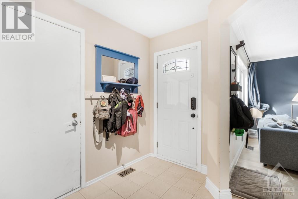 6589 Des Merles Lane, Orleans, Ontario  K1C 6P4 - Photo 4 - 1354741