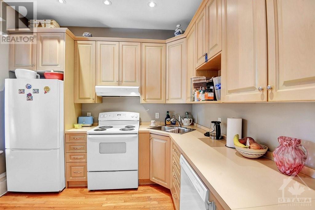 91-93 Powell Avenue, Ottawa, Ontario  K1S 2A2 - Photo 6 - 1343596