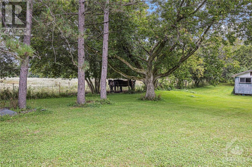 9859 County 42 Road, Westport, Ontario  K0A 1X0 - Photo 18 - 1355465