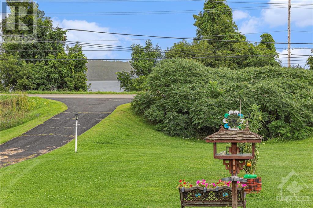 9859 County 42 Road, Westport, Ontario  K0A 1X0 - Photo 19 - 1355465