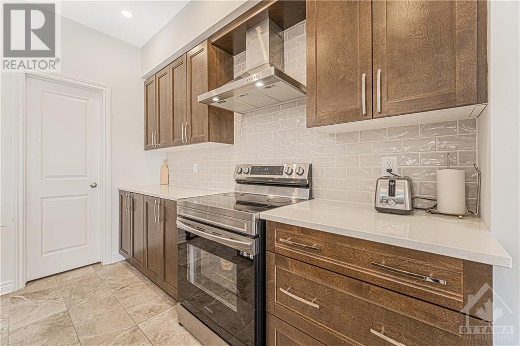 918 Brian Good Avenue, Ottawa, Ontario  K4M 1B2 - Photo 8 - 1355578