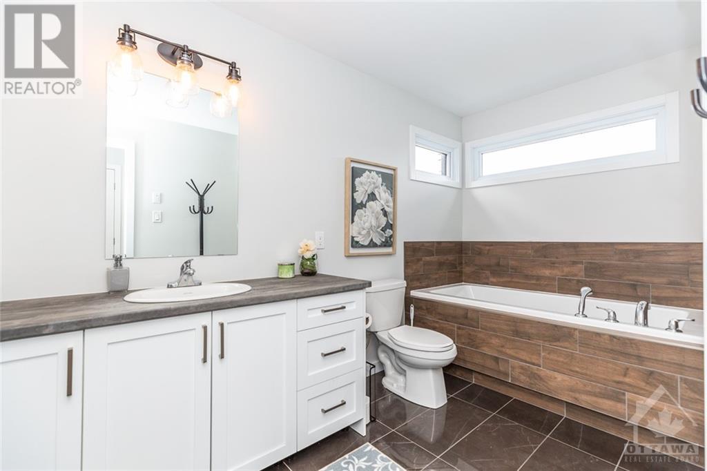 617 Cobalt Street, Rockland, Ontario  K4K 0L7 - Photo 26 - 1355484
