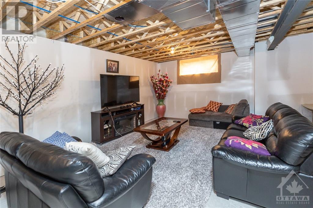 617 Cobalt Street, Rockland, Ontario  K4K 0L7 - Photo 29 - 1355484