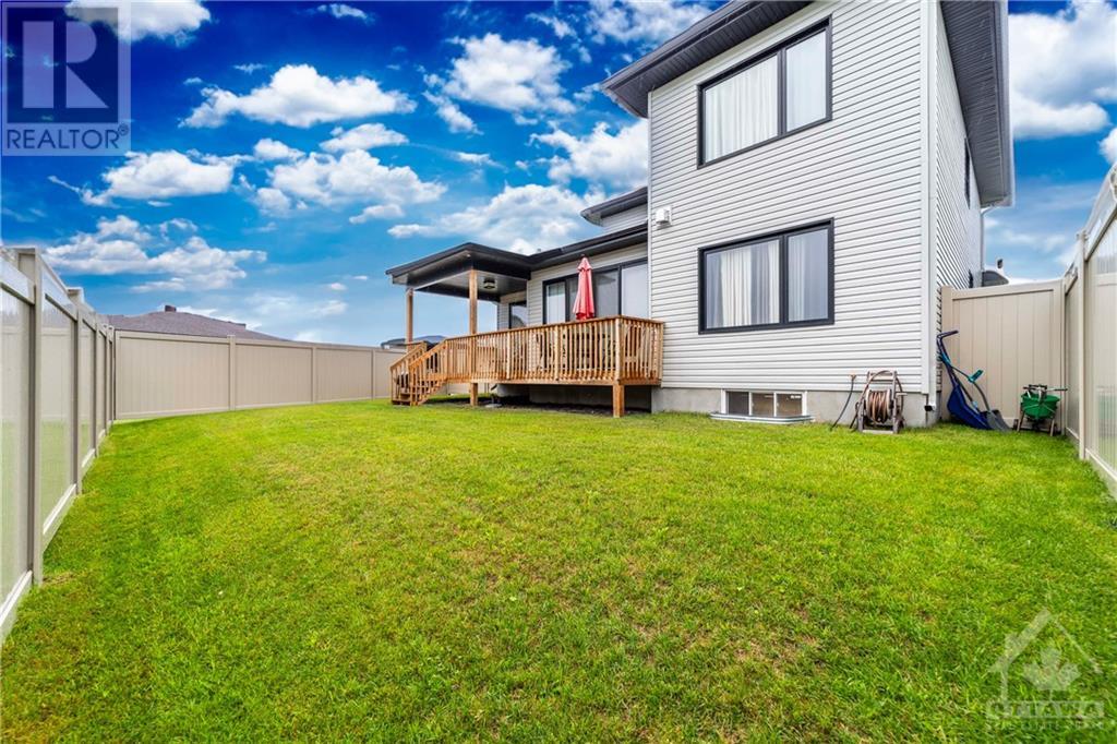 617 Cobalt Street, Rockland, Ontario  K4K 0L7 - Photo 3 - 1355484