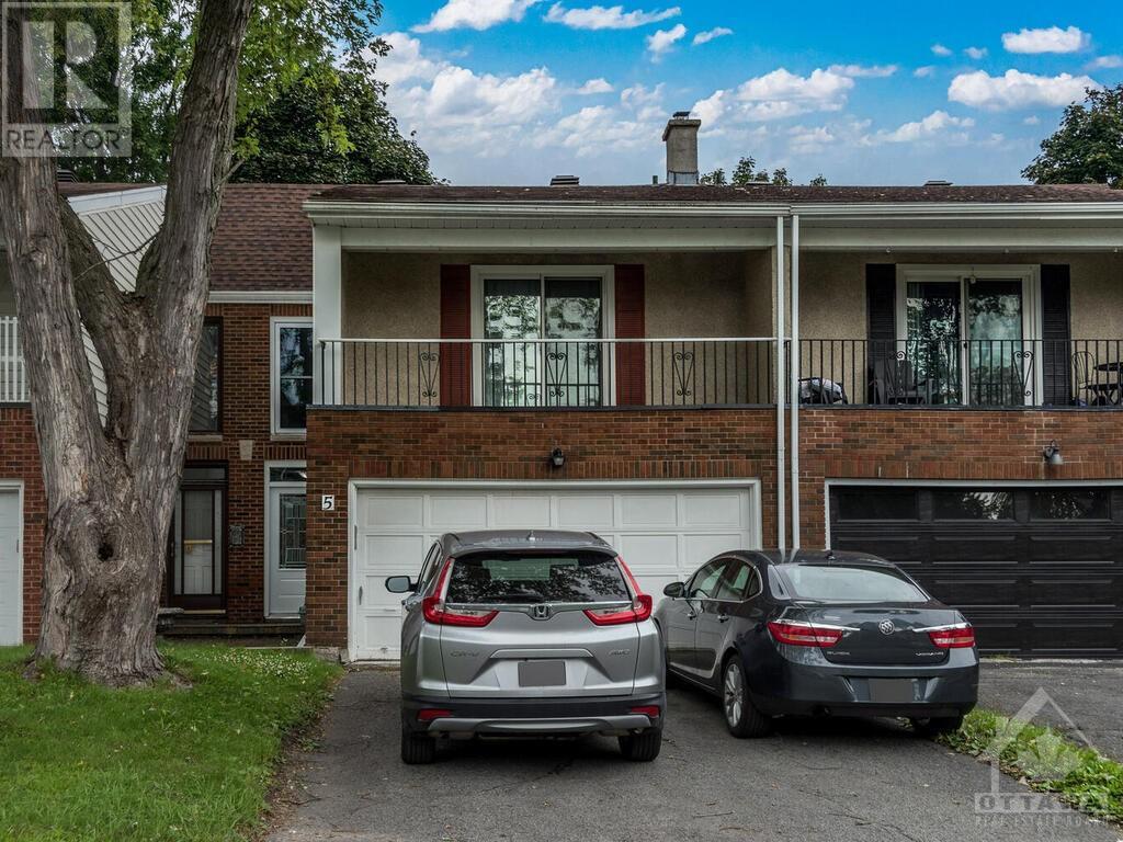 5 ESTELLE CRESCENT, nepean, Ontario