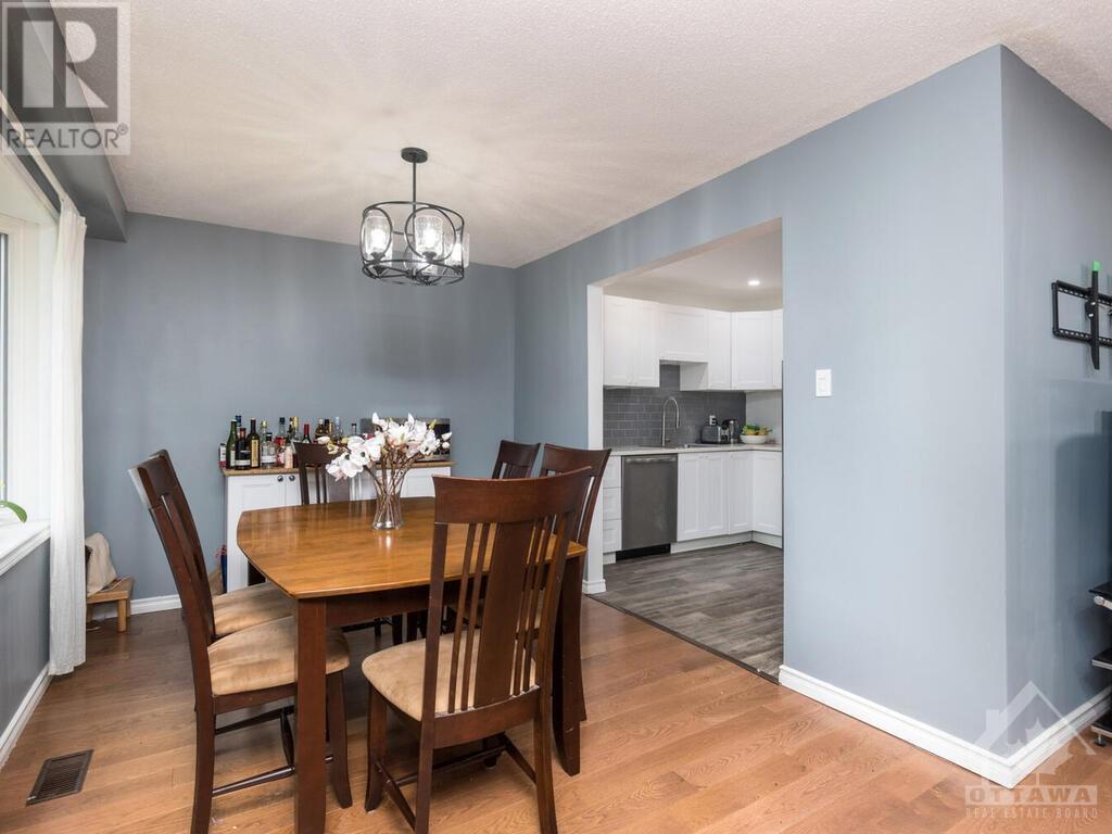 5 Estelle Crescent, Nepean, Ontario  K2H 5W9 - Photo 8 - 1355513