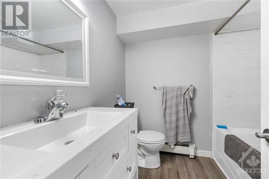 44 Lazy Nol Court, Stittsville, Ontario  K2A 1T5 - Photo 22 - 1352561