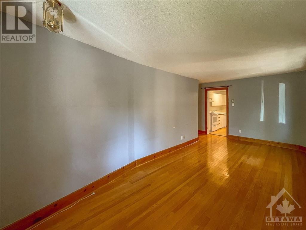 137 Elm Street Unit#1, Ottawa, Ontario  K1R 6N4 - Photo 2 - 1355912