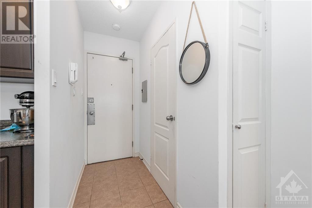 84 Rosemount Avenue, Ottawa, Ontario  K1Y 1P6 - Photo 4 - 1356041