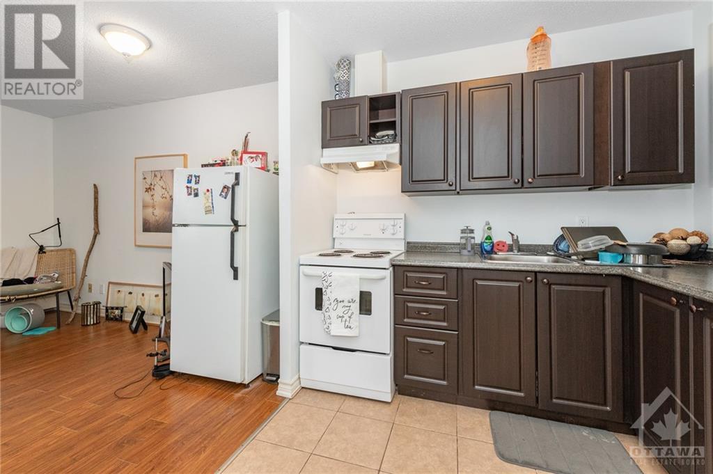 84 Rosemount Avenue, Ottawa, Ontario  K1Y 1P6 - Photo 6 - 1356041