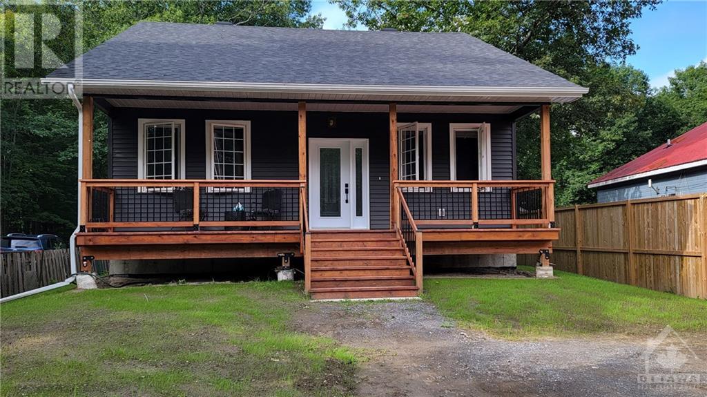 653 BAYVIEW DRIVE, ottawa, Ontario
