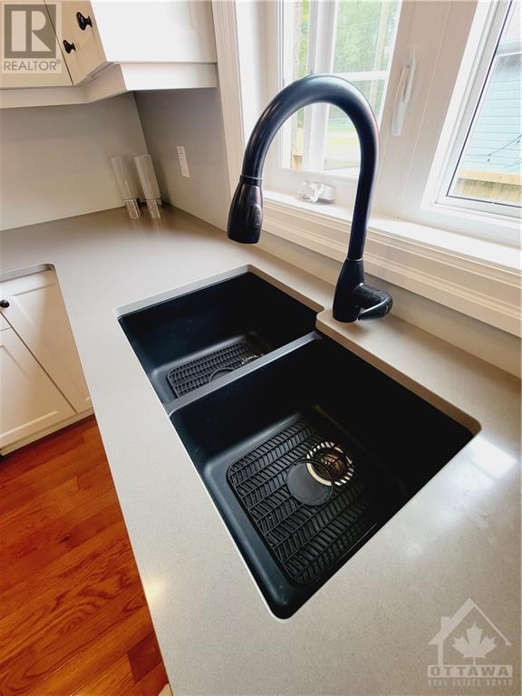 653 Bayview Drive, Ottawa, Ontario  K0A 3M0 - Photo 9 - 1356239