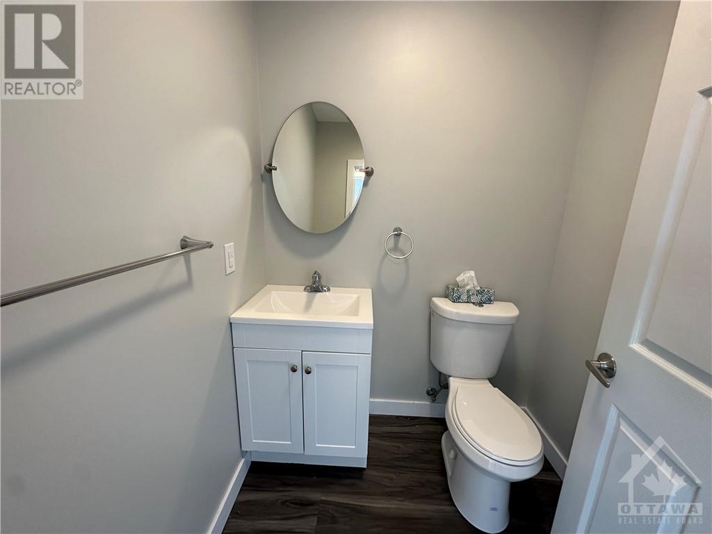 31 Main Street, Chesterville, Ontario  K0C 1H0 - Photo 7 - 1356578