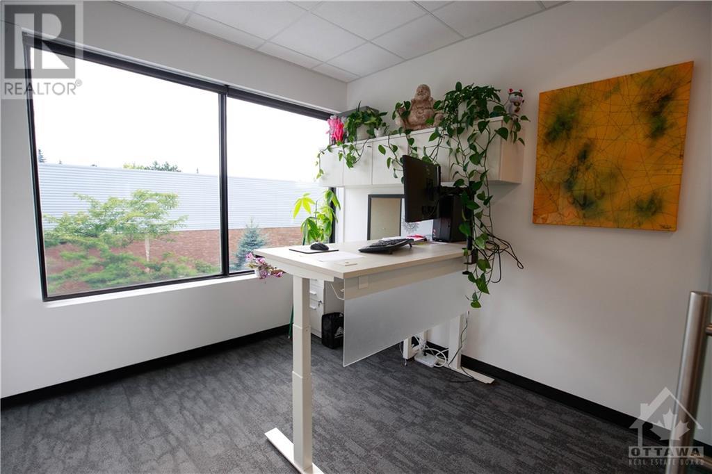 2310 St Laurent Boulevard Unit#208, Ottawa, Ontario  K1G 5H9 - Photo 11 - 1356255