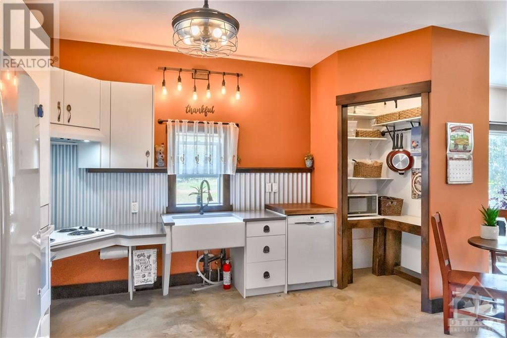 3o1 Maberly Station Road, Maberly, Ontario  K0H 2B0 - Photo 10 - 1356260