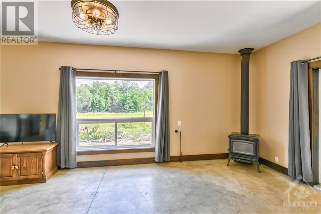 3o1 Maberly Station Road, Maberly, Ontario  K0H 2B0 - Photo 16 - 1356260